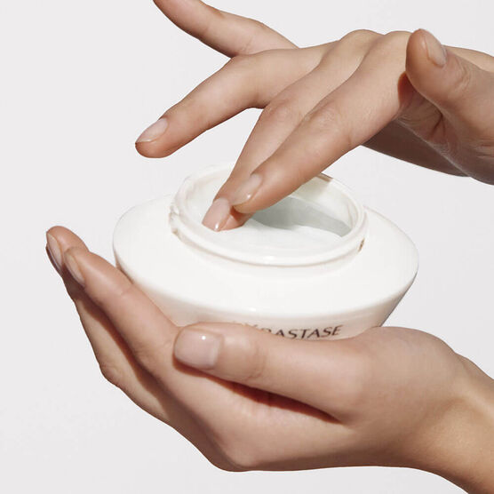 M&aacute;scara Capilar K&eacute;rastase Nutritive Masquintense Riche